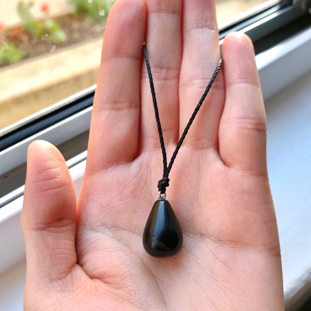 Obsidian Round Tear Drop Stone Pendant Necklace/Choker - Picture 2 of 5